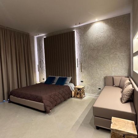 Tropicana Room 카세르타 외부 사진