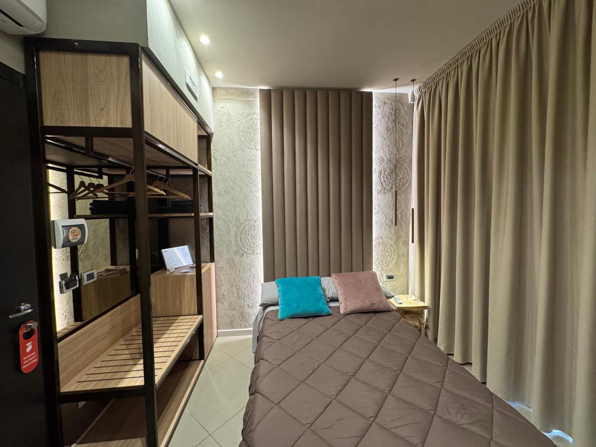 Tropicana Room 카세르타 외부 사진