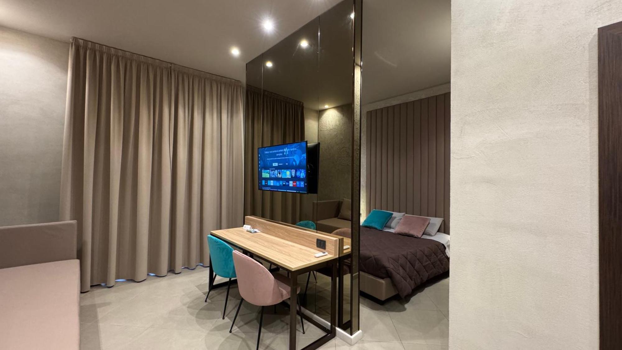 Tropicana Room 카세르타 외부 사진