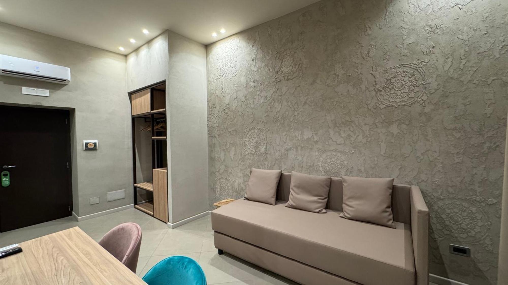 Tropicana Room 카세르타 외부 사진